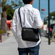 ショルダーバッグ