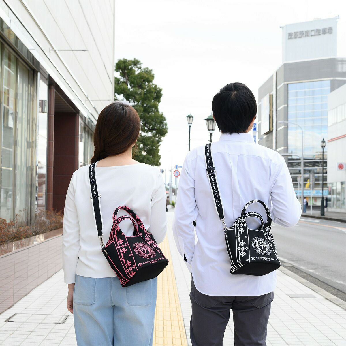 カステルバジャックショルダーバッグミニトートミニトートバッグ2WAYCASTELBAJACライラIIメンズレディースショルダーミニ斜めがけ斜め掛けブランド大人おしゃれコンパクト小さめ87731