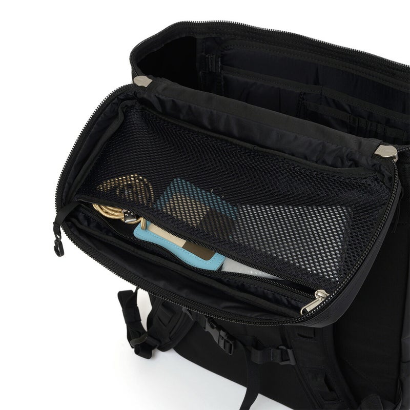 ノースフェイスリュック30LTHENORTHFACEザノースフェイス大容量通学ノベルティBCヒューズボックスメンズレディース男子女子B4A4高校生リュックサック通学リュックザ・ノース・フェイスNM82250