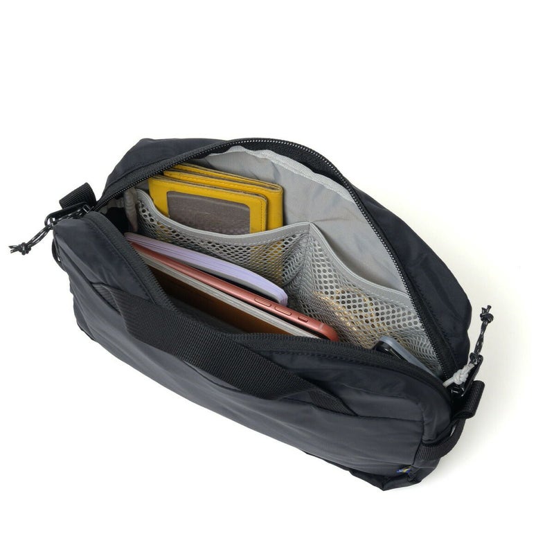 正規品フェールラーベンショルダーバッグFJALLRAVENHighCoastCrossbodyバッグレディースメンズ斜めがけ斜め掛けショルダーバックおしゃれ軽い23227