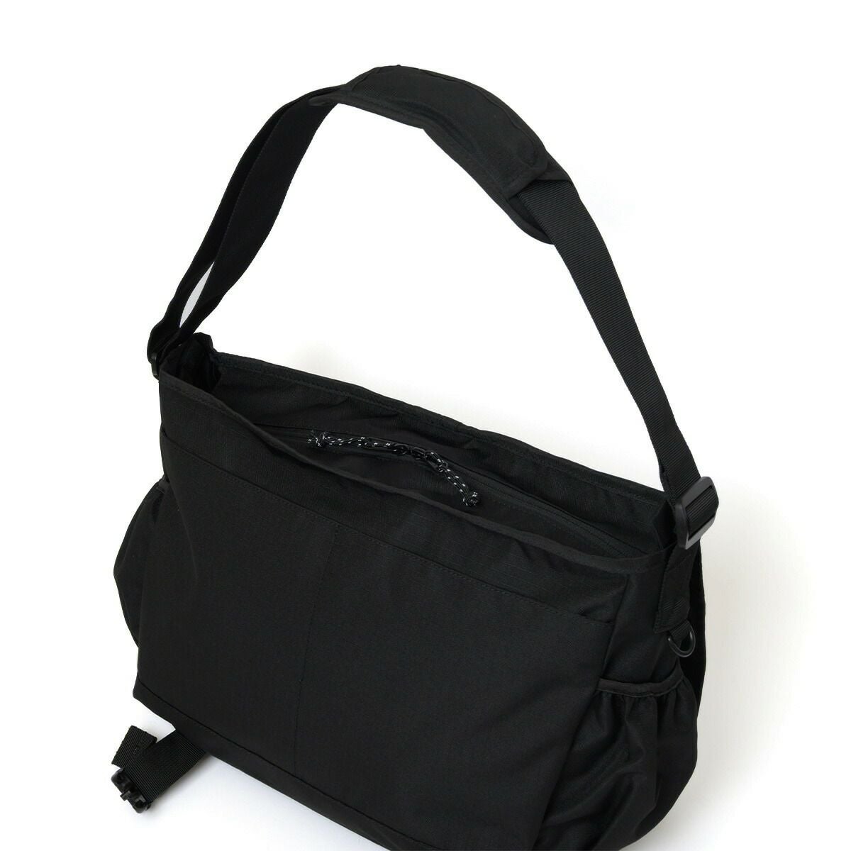 ミルクフェドショルダーバッグMILKFED.メッセンジャーバッグDAILYMESSENGERBAGメッセンジャーレディース女子中学生高校生大学生通学大きめ大容量旅行おしゃれ人気ブランド103251053011