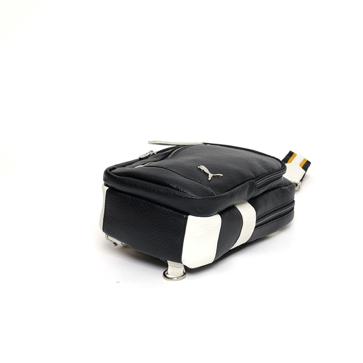 PUMAボディバッグプーマワンショルダーバッグショルダーバッグメンズレディースウエストバッグ斜め掛けななめ掛け大容量カジュアル普段使い人気スポーティシンプルおしゃれJ20317