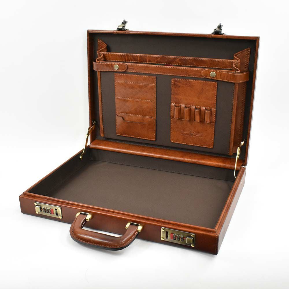 LugardラガードG3シリーズ本革アタッシュケースB4サイズ