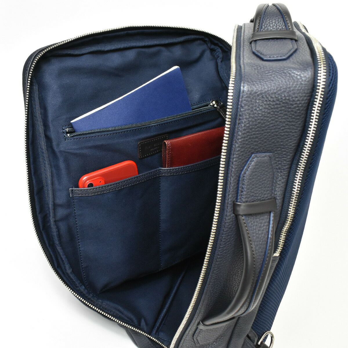 【ポイント10倍】FIVEWOODS(ファイブウッズ)GRAIN(グレイン)シリーズ本革ビジネスリュック2気室|ビジネスリュックビジネスバッグビジネスバックリュックリュックサックバックパックバッグバックビジネスリックサックメンズメンズビジネスバッグFIVEWOODS