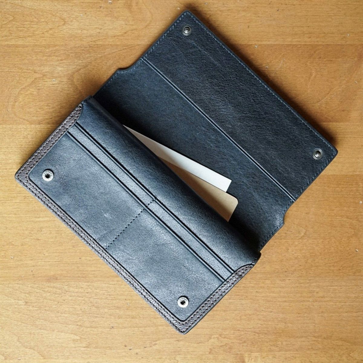 ZONALe(ゾナール)ORLO(オルロ)かぶせ型メンズ長財布