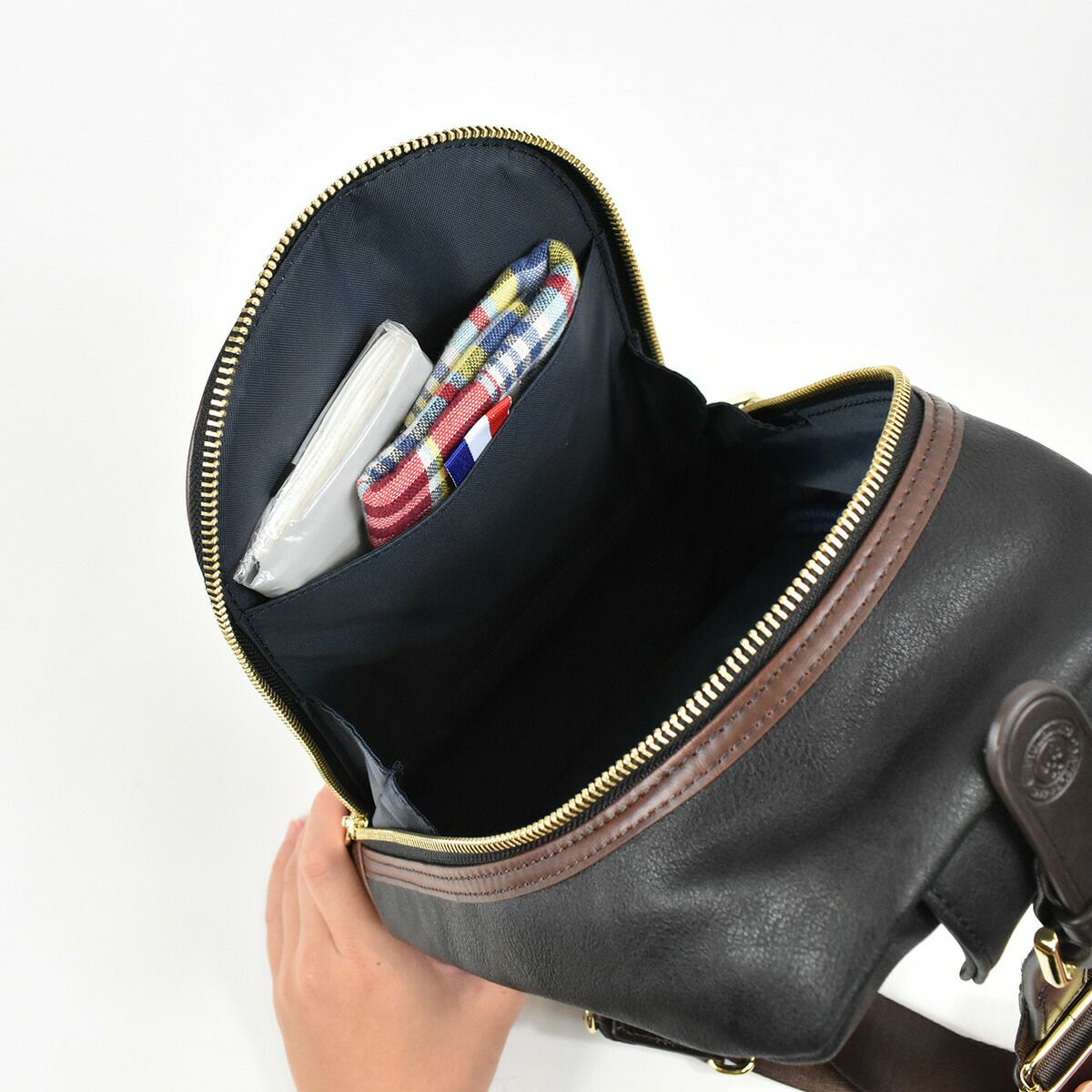 【10%OFFクーポン&P10倍】カステルバジャックCASTELBAJACルポ・シリーズワンショルダーボディバッグボディバックショルダーバッグショルダーバックショルダーメンズ