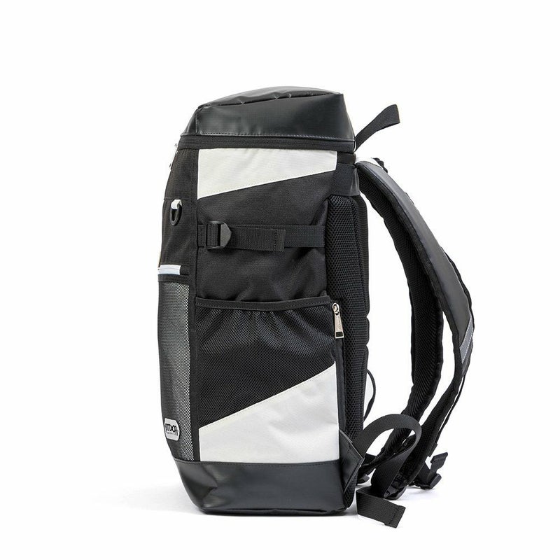 OUTDOORPRODUCTSトーランス・シリーズボックス型リュックサック30L