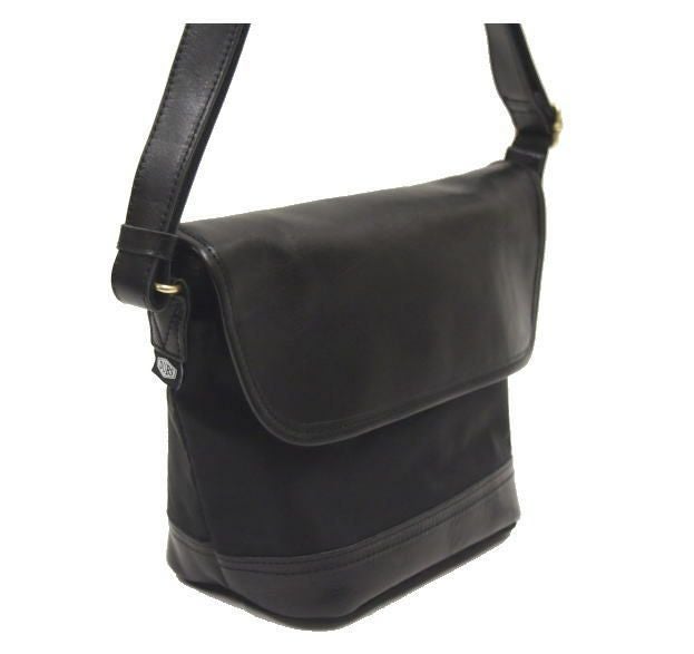 【ポイント10倍】DOUBLESダブルスHARVESTハーヴェストハーベスト本革&ナイロンかぶせ型ショルダーメンズショルダーバッグ斜め掛けショルダークロコンレッド牛革ショルダーMOUSTACHEムスタッシュショルダーバックJOK7075