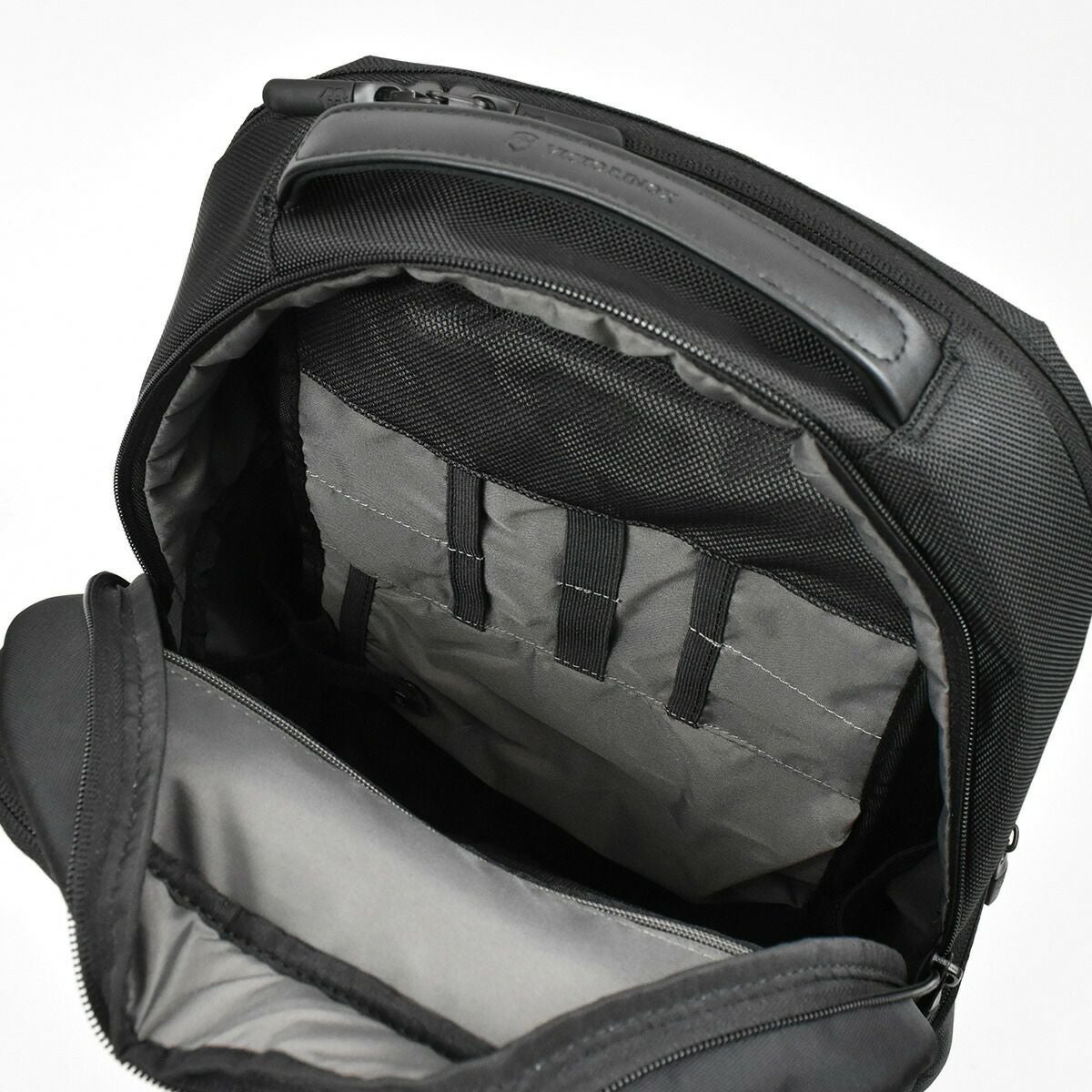 【500円OFFクーポン＆最大41倍】ビクトリノックスビジネスバッグリュックVICTORINOXビジネスリュック602154B424Lアルトモントエッセンシャルラップトップ|メンズレディースリュックサックバックパックビジネスビジネスバックバッグブランド人気通勤