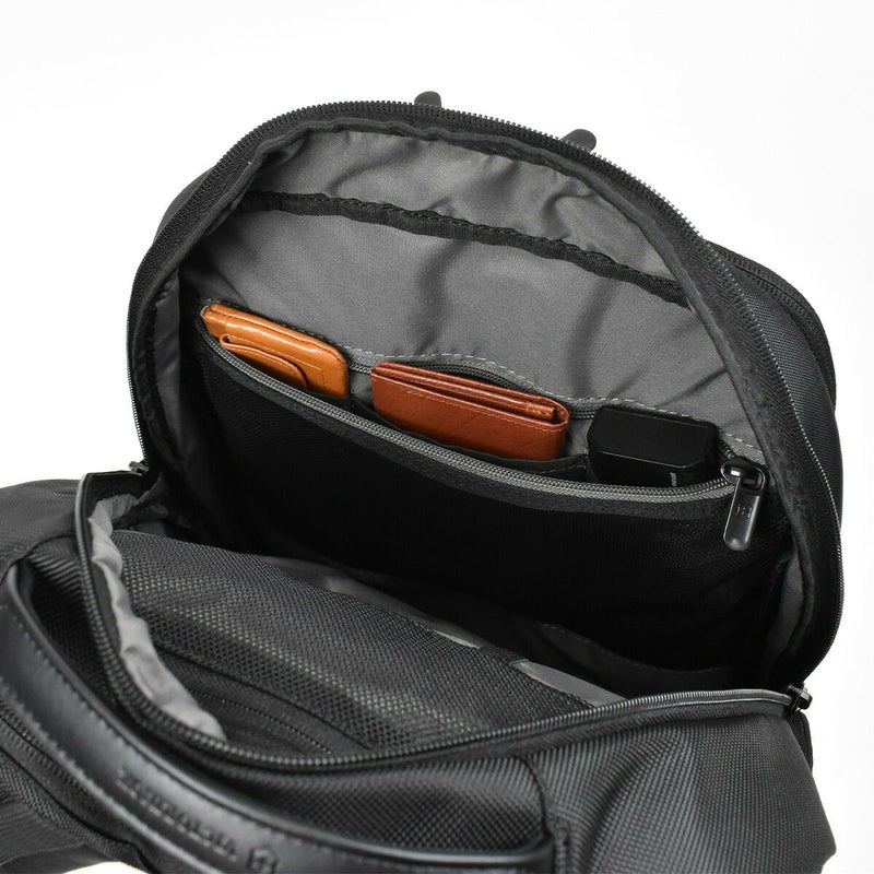 【500円OFFクーポン＆最大41倍】ビクトリノックスビジネスバッグリュックVICTORINOXビジネスリュック602154B424Lアルトモントエッセンシャルラップトップ|メンズレディースリュックサックバックパックビジネスビジネスバックバッグブランド人気通勤