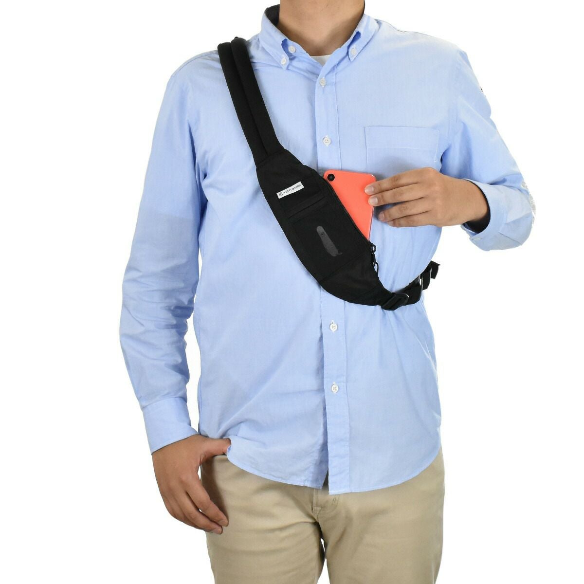 【ポイント最大26倍】ビクトリノックスボディバッグVICTORINOXメンズレディースショルダーバッグワンショルダーショルダーショルダーバックボディーバックおしゃれかっこいいブランド三角606748606749606750