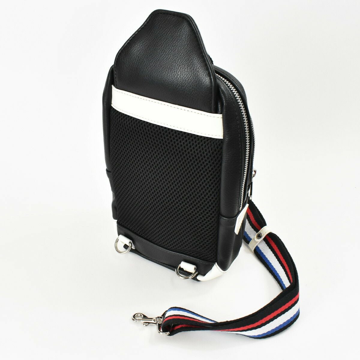 【500円OFFクーポン&最大37倍】カステルバジャックボディバッグバッグCASTELBAJACローレンメンズレディースショルダーバッグボディバック合皮斜めがけ斜め掛けブランド軽量かっこいいおしゃれ人気小さめプレゼントおすすめ037902