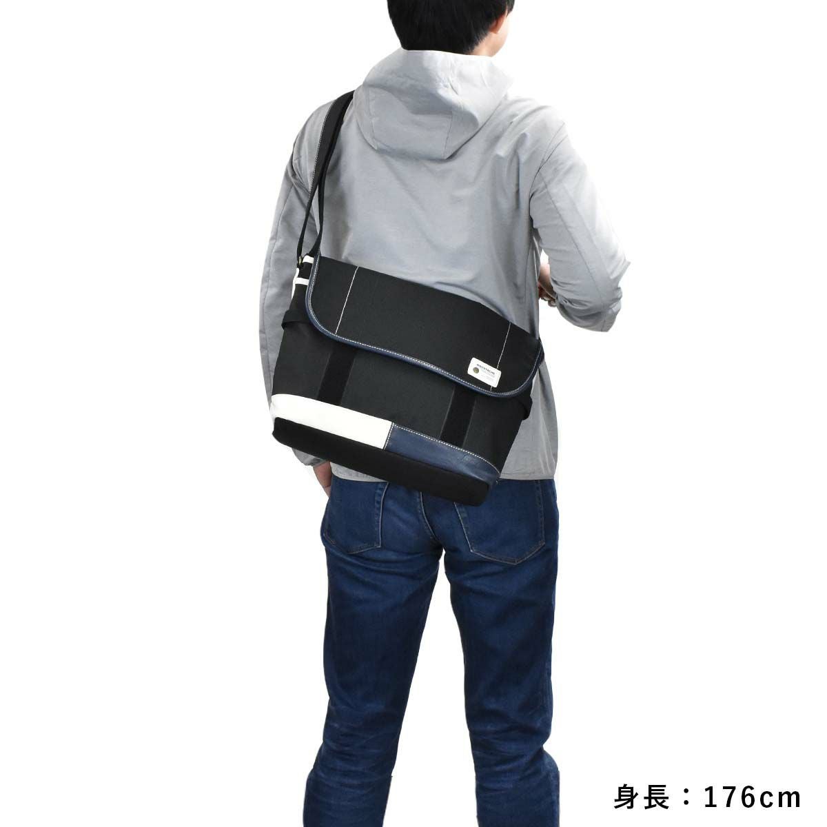 【ポイント最大29倍★9/30限定】MOUSTACHEムスタッシュショルダーバッグA4メンズレディースショルダーショルダーバック斜めがけ斜め掛けバッグバック肩掛けカバンおしゃれ人気通学軽量軽いブランド大きめ大人プレゼントYUQ5764