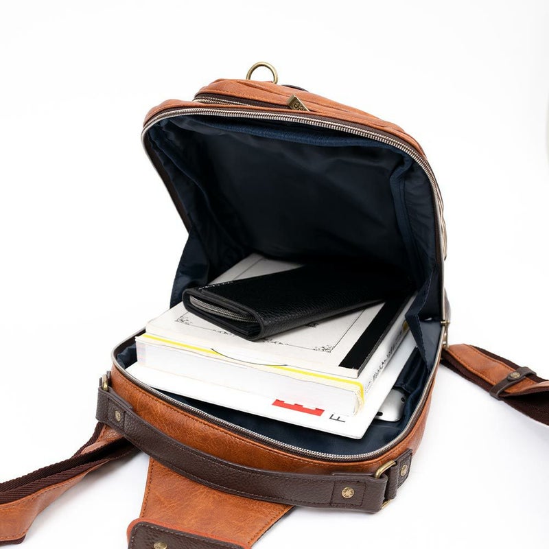 【ポイント最大38倍|10/5限定】Leeリーボディバッグリュックバッグメンズレディースブランドワンショルダーショルダーバッグリュックサックボディバック斜め掛けバッグ斜めがけバッグ男女兼用人気かっこいいシンプル合皮2WAY320-3101