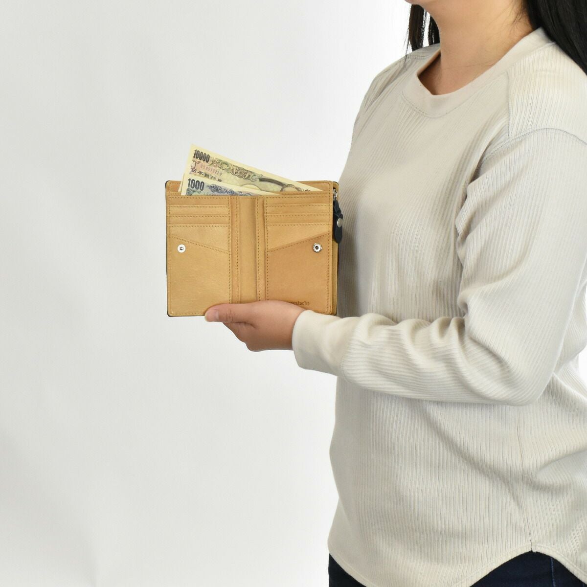 【ポイント最大25倍】ムスタッシュmoustacheミドルウォレット財布二つ折り財布二つ折り2つ折り本革革レザーメンズレディースレンジナ折りたたみラウンドファスナーブランドおしゃれ縦型タテ型人気大容量ギフトプレゼントDBR-5409