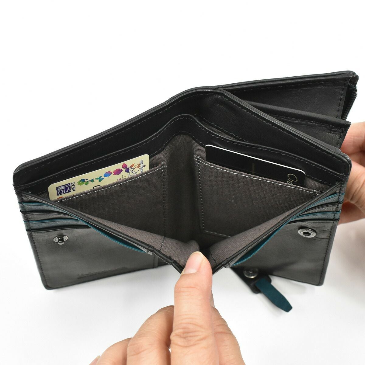 【ポイント最大26倍|10/16限定】DOUBLESダブルスミドルウォレット財布二つ折りメンズレディース二つ折り財布本革革レザースキミング防止RFID2つ折り2つ折り財布ウォレット彼氏折りたたみギフトプレゼント人気ブランドセキュリティDMO-7484