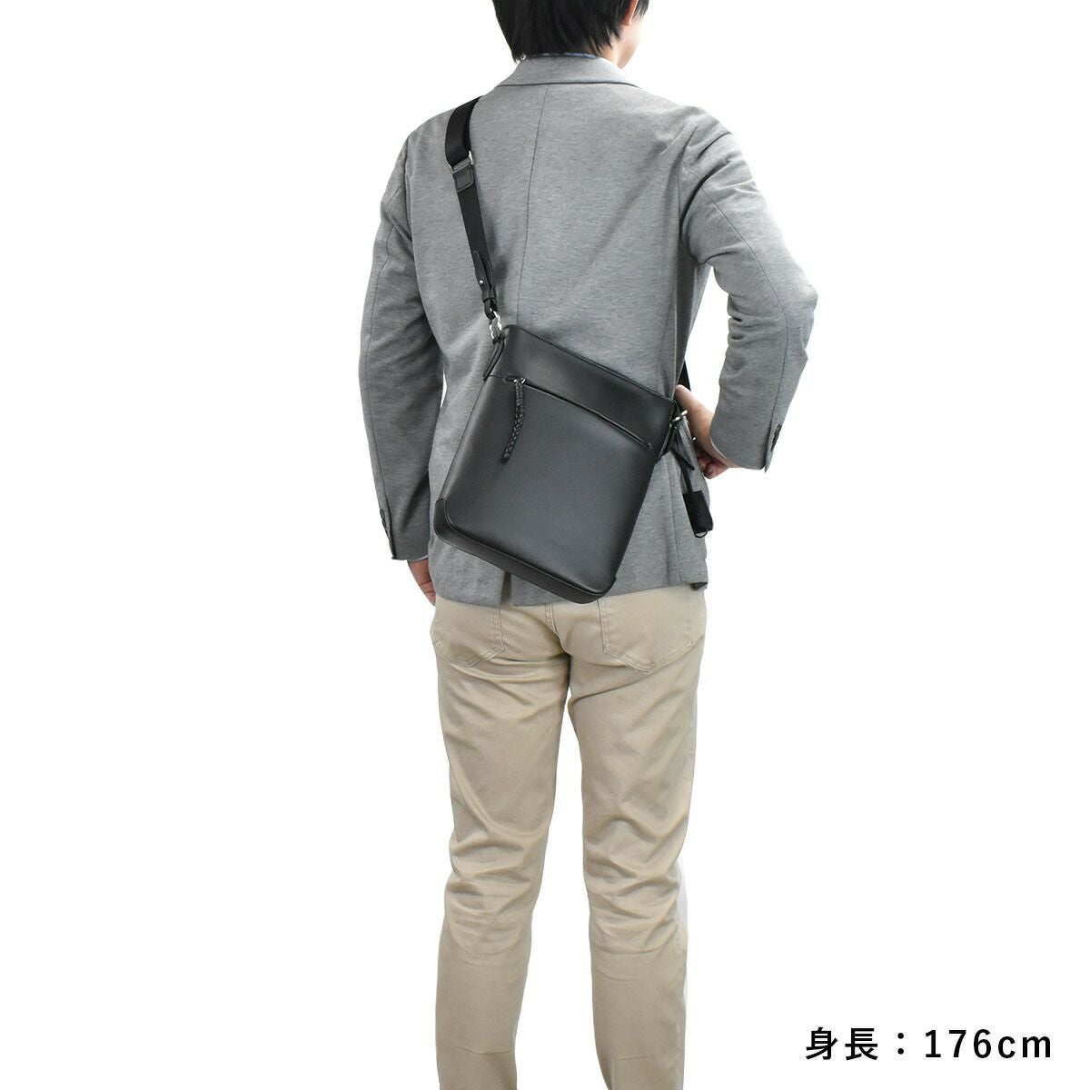 【ポイント最大25倍】P.I.Dピーアイディー本革ショルダーバッグビジネスメンズB5防水撥水エクリール本革ショルダーバッグショルダーバッククラッチバッグ通勤通学レザー革ブランドカジュアルPIDピー・アイ・ディーpaz103