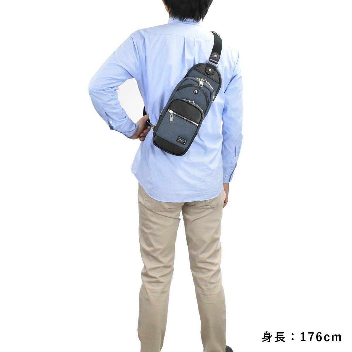 【エントリーで全員19倍★11/4～】ニコルNICOLEボディバッグワンショルダーバッグメンズレディースボディバックショルダーバッグショルダーワンショルダー斜め掛けバッグ斜めがけバッグ大人ブランドおしゃれかっこいい大人軽量NIL229