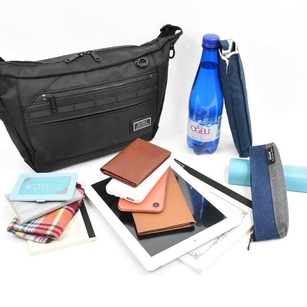 【エントリーで全員20倍|特典付】アビレックスショルダーバッグAVIREXバッグアヴィレックスメンズレディースショルダーバックショルダー斜めがけバッグ斜め掛けバッグブランド人気軽量男性かっこいいソリッドミリタリーブラック迷彩AX2052