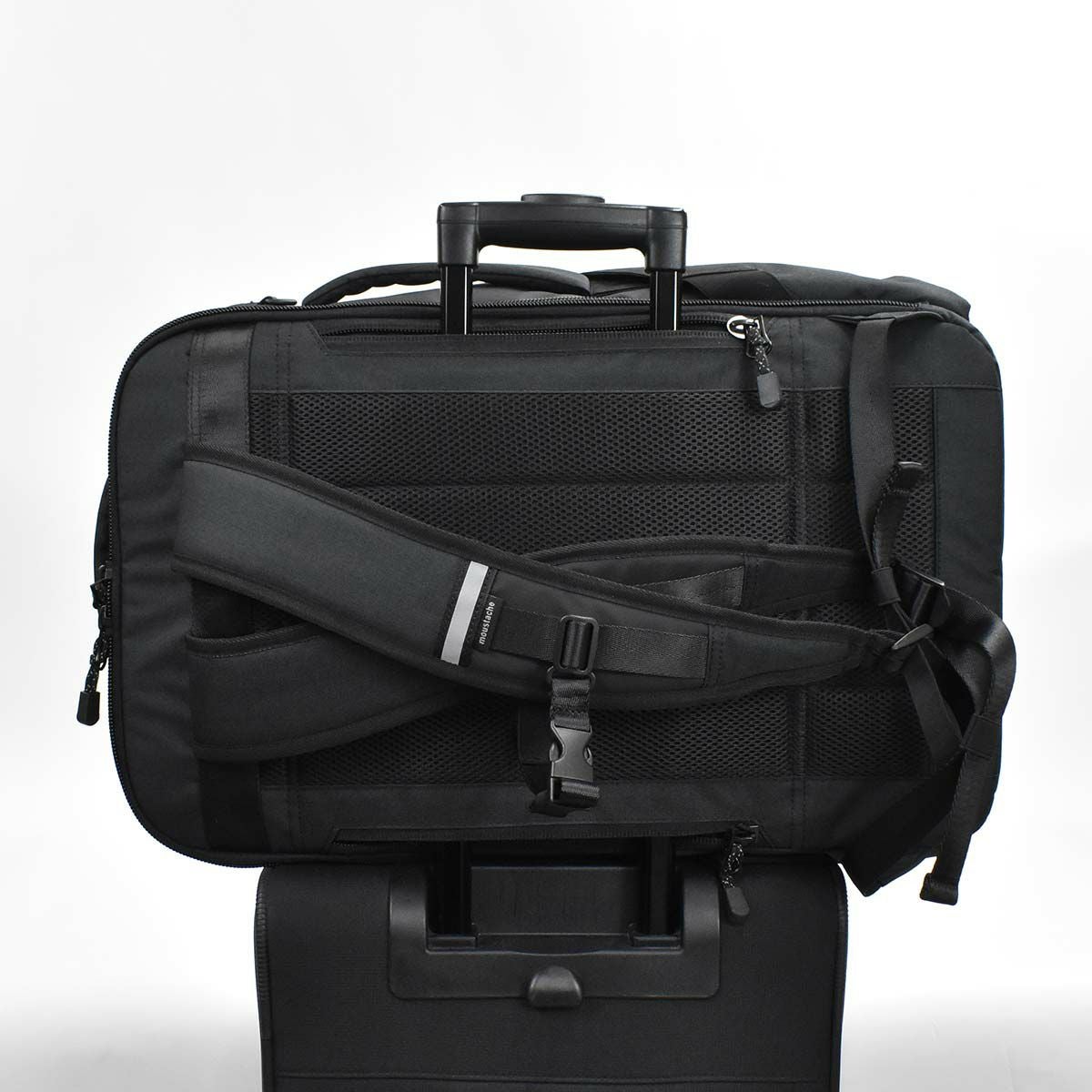 【限定エコバッグプレゼント】MOUSTACHEムスタッシュリュック大容量最大52LA3特大メンズレディースリュックサックバックパックバッグパック容量拡張おしゃれ大きい大きめスポーツリュックスポーツデカチュック登山軽い旅行撥水MIU0520