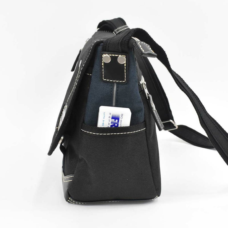 MOUSTACHEショルダーバッグムスタッシュB5メンズレディースショルダーショルダーバック斜めがけ斜め掛けバッグバックおしゃれかっこいいカジュアル人気通学軽量ブランド大人ナイロン小さめ30代40代50代LG4654