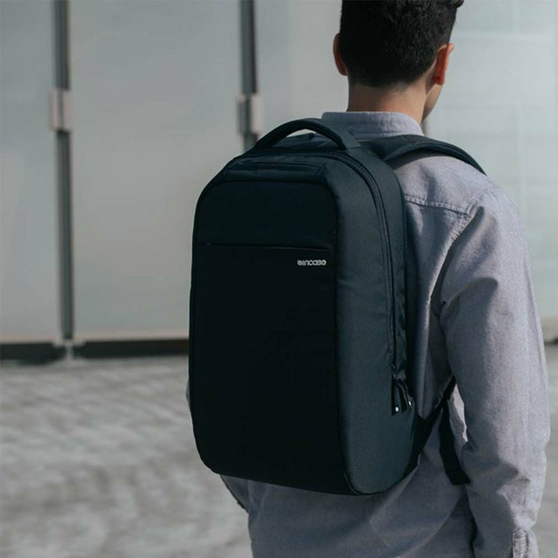 【9/1限定★エントリーで全員21倍】Incaseリュック正規品ICONLitePackインケースバックパックB4メンズレディースアイコンスリムパックナイロンPCリュックビジネスリュック通勤通学コンパクト3717101037171014