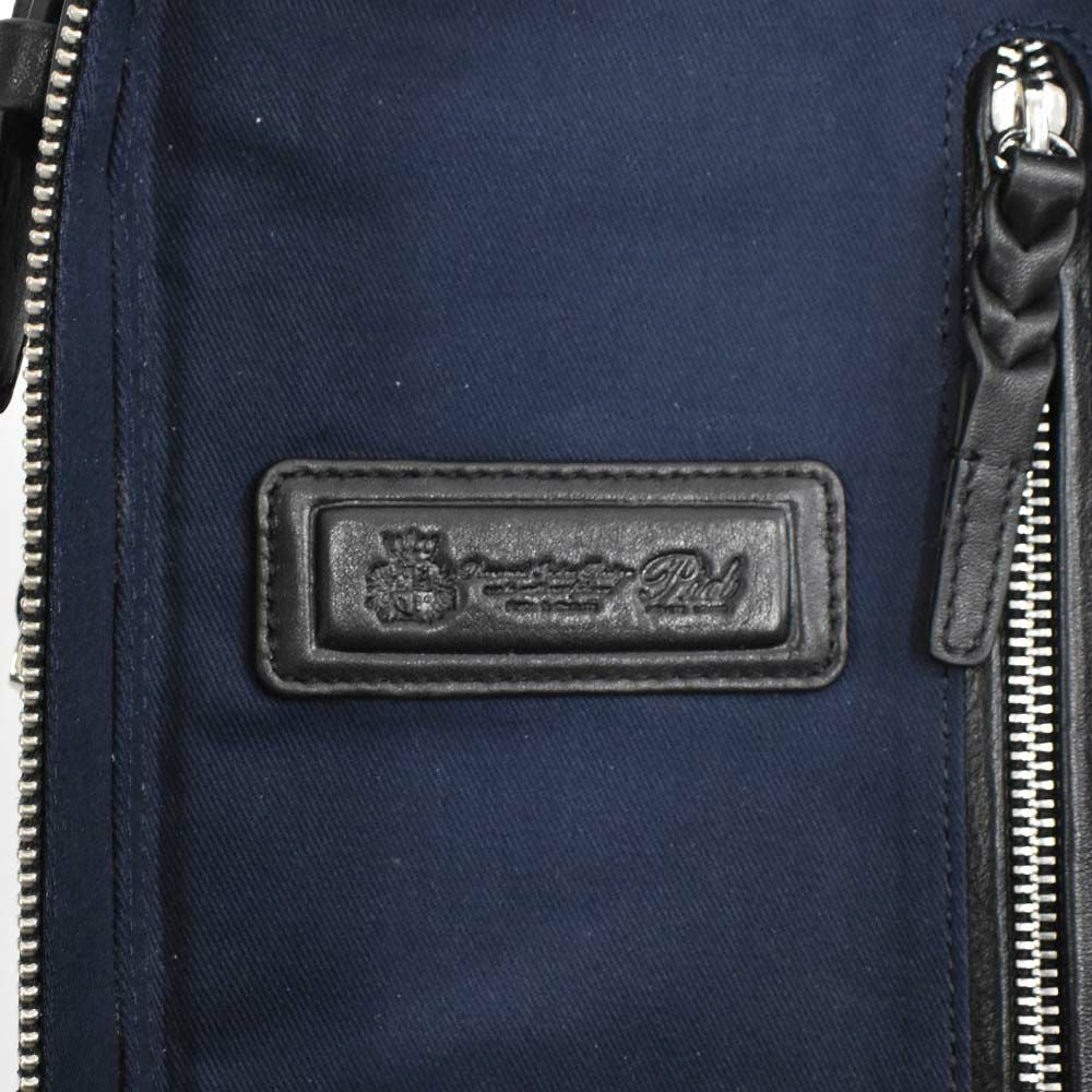 【ポイント最大34.5倍】P.I.Dボディバッグ本革メンズピーアイディー撥水エクリール本革ボディバッグボディバックショルダーバッグワンショルダーバッグ通勤通学ビジネスレザー革ブランドカジュアルPIDピー・アイ・ディーPAZ105