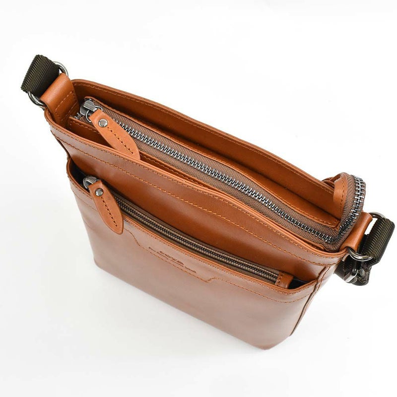 【ポイント最大34.5倍】JOYAショルダーバッグ本革メンズ小さめジョヤ本革ショルダーバッグショルダーバック斜め掛けバッグ斜めかけバッグ肩掛けカバン革レザー大人休日軽いブランドコンパクト40代50代60代J4210