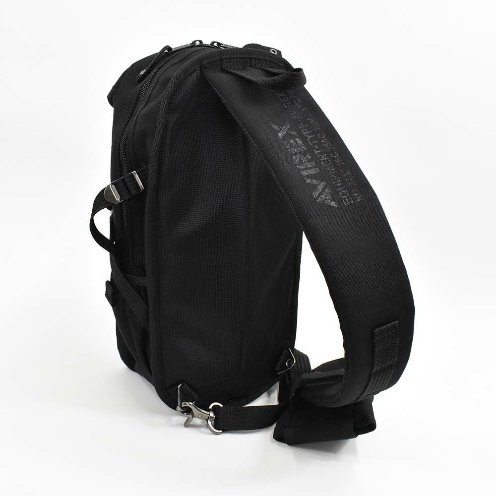 AVIREXボディバッグメンズ大容量B5アビレックスイーグルバッグショルダーバッグアヴィレックスボディバックボディーバッグブランド人気軽量かっこいいミリタリーAVX305L