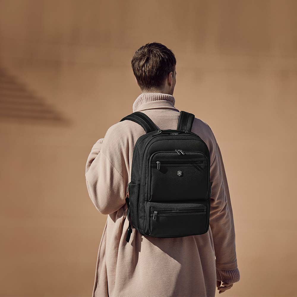 ビクトリノックスリュックビジネスリュックVICTORINOXA415Lワークス・プロフェッショナルコーデュラバッグビジネスバッグメンズレディースブランド人気通勤611475