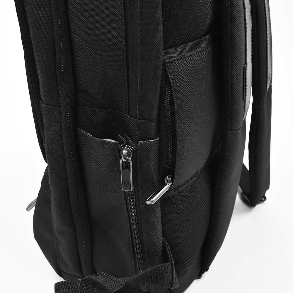 ビクトリノックスリュックビジネスリュックVICTORINOXA415Lワークス・プロフェッショナルコーデュラバッグビジネスバッグメンズレディースブランド人気通勤611475