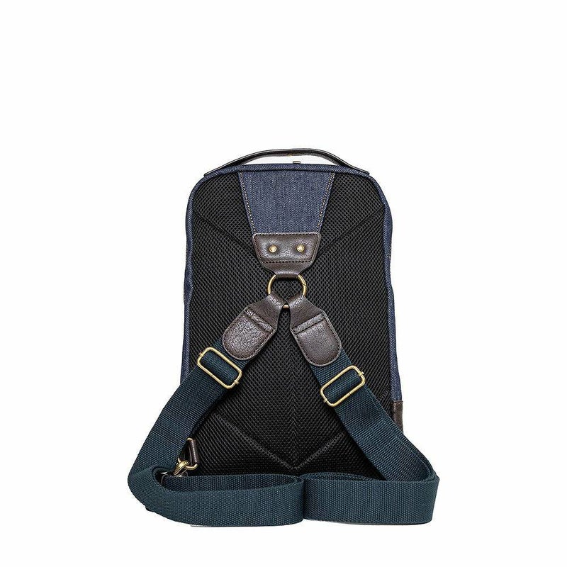 Leeリーボディバッグリュック2WAYメンズレディースブランドワンショルダーショルダーバッグリュックサックボディバックバッグ人気かっこいいシンプルおしゃれ2WAY320-3262