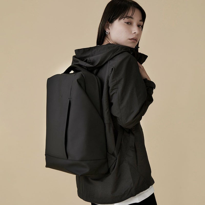 KLONリュッククローンメンズレディースMATTECOATEDRUCKSACK-BOD16Lバックパックリュックサック通学通勤撥水おしゃれブラック黒モノトーン