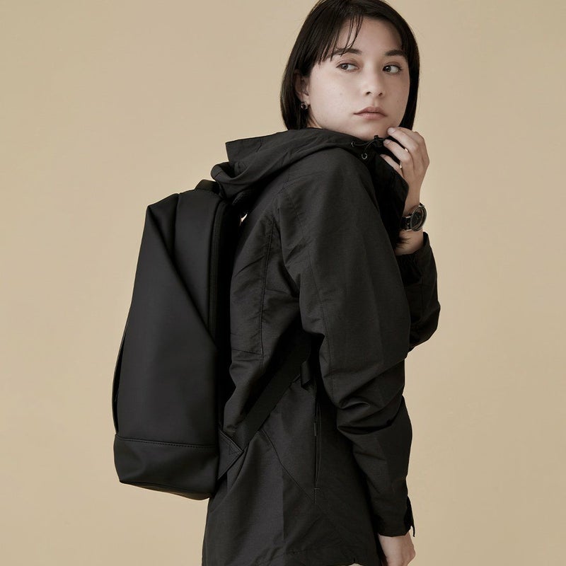 KLONリュッククローンメンズレディースMATTECOATEDRUCKSACK-BOD16Lバックパックリュックサック通学通勤撥水おしゃれブラック黒モノトーン