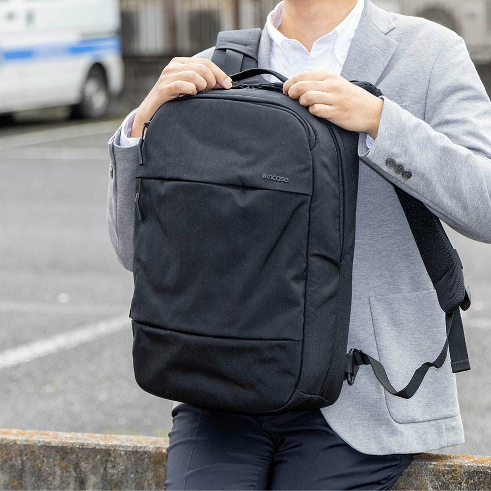 IncaseインケースリュックCityCompactBackpackWithCorduraNylon正規品バックパックA4メンズレディースシティコンパクトバックパックPCリュック