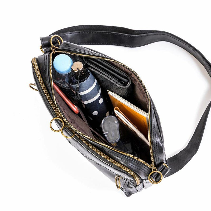 DOUBLESダブルスショルダーバッグB5バッグメンズレディース本革革レザーブランドおしゃれショルダーBCG-7405