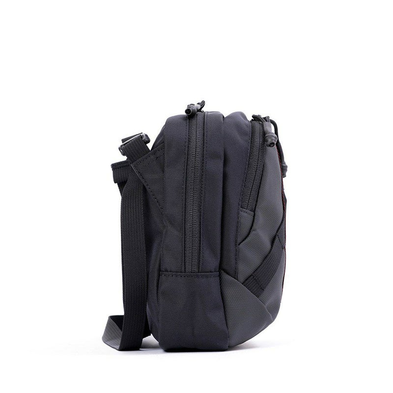 ブリーフィングBRIEFINGショルダーバッグSQSHOULDERLEメンズレディースLESITショルダーバックミニショルダーサブバッグ旅行海外旅行フェスBRA231L15