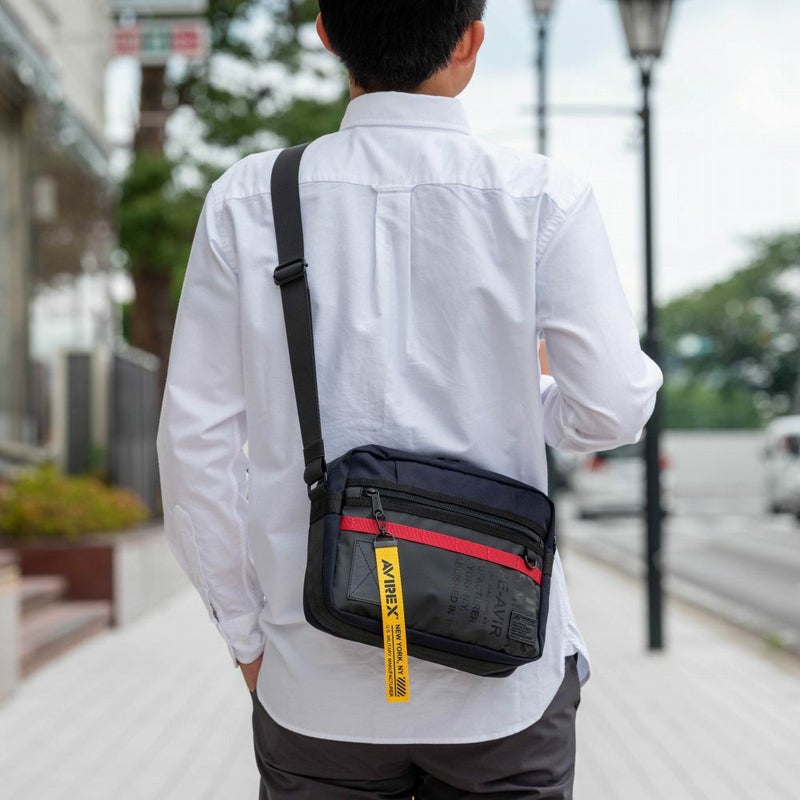 AVIREXショルダーバッグアビレックスメンズ小さめブランドバッグショルダーバック斜め掛けバッグ斜めがけバッグ肩掛けカバン斜めがけ斜め掛け人気シンプル大人おしゃれアヴィレックスAVX603