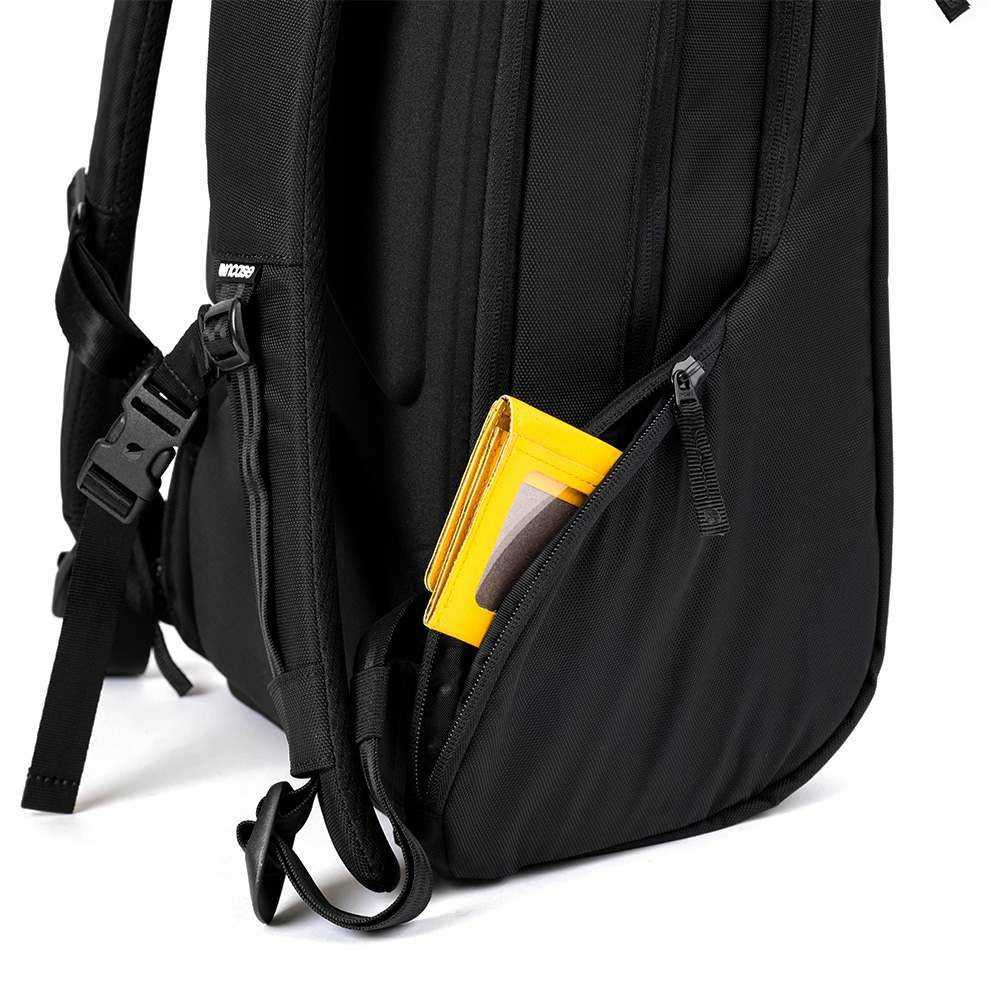 IncaseインケースリュックICONPack正規品バックパックB4メンズレディースアイコンパックナイロンPCリュックビジネスリュックビジネス通勤通学コンパクト3717304537173047
