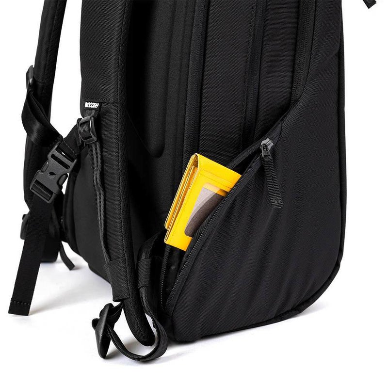 IncaseインケースリュックICONPack正規品バックパックB4メンズレディースアイコンパックナイロンPCリュックビジネスリュックビジネス通勤通学コンパクト3717304537173047