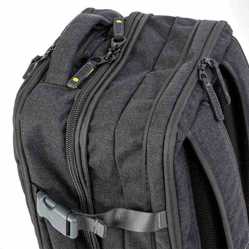 IncaseインケースリュックEOTravelBackPack正規品バックパックB427Lメンズレディース大容量EOトラベルバックパックPCリュックビジネスリュックビジネス出張通勤通学旅行人気おしゃれEOTRAVELBACKPACK