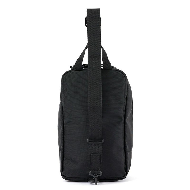 ブリーフィングBRIEFINGボディバッグURBANGYMSLINGメンズレディースショルダーバッグワンショルダーバッグブランド大容量大きめジムスポーツ人気大人おしゃれ正規品BRA231L73