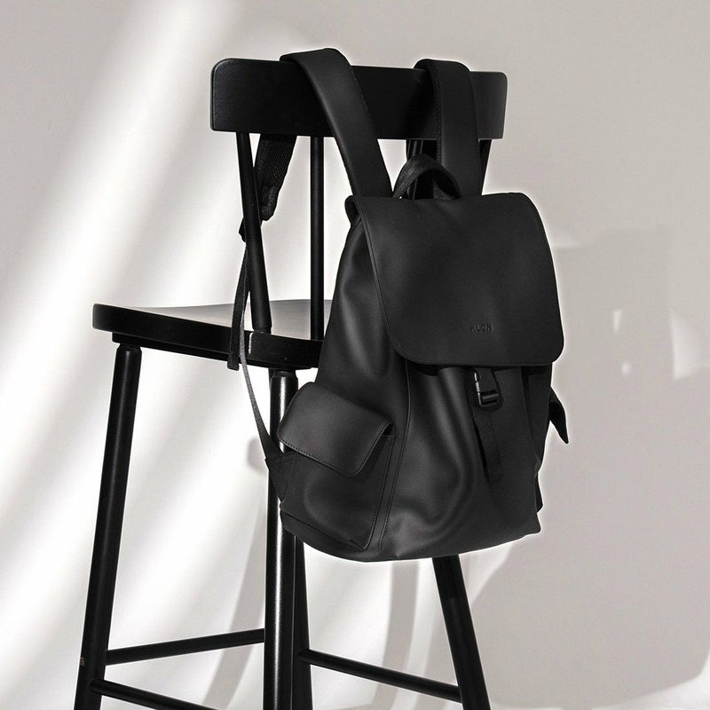 KLONリュッククローンメンズレディースMATTECOATEDRUCKSACKTRA18Lバックパックリュックサック通学通勤撥水おしゃれブラック黒ホワイト白