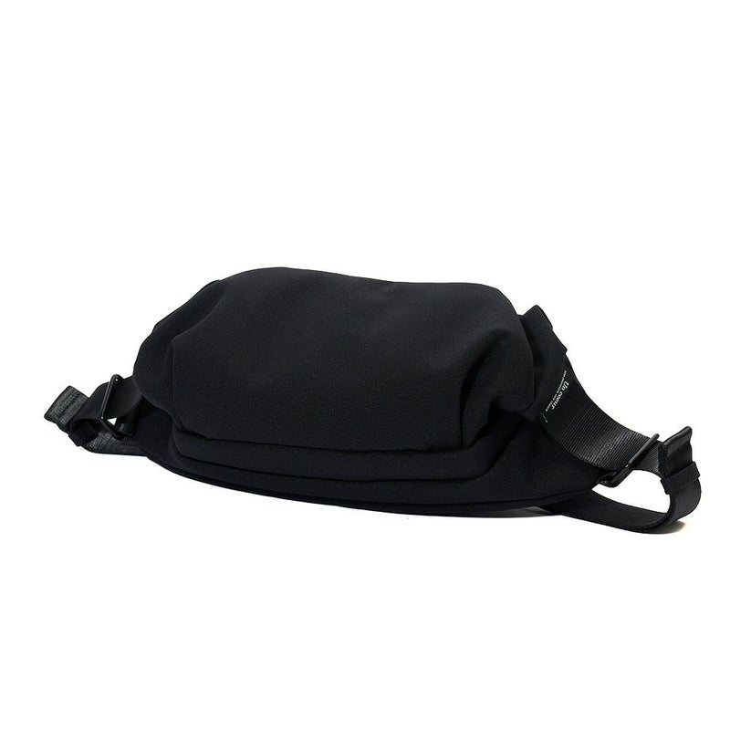 UncoeurボディバッグアンクールウエストバッグTOROIITORO2メンズレディースショルダーバッグおしゃれシンプルブランドおすすめ人気ブラック無地撥水TORO2K900161