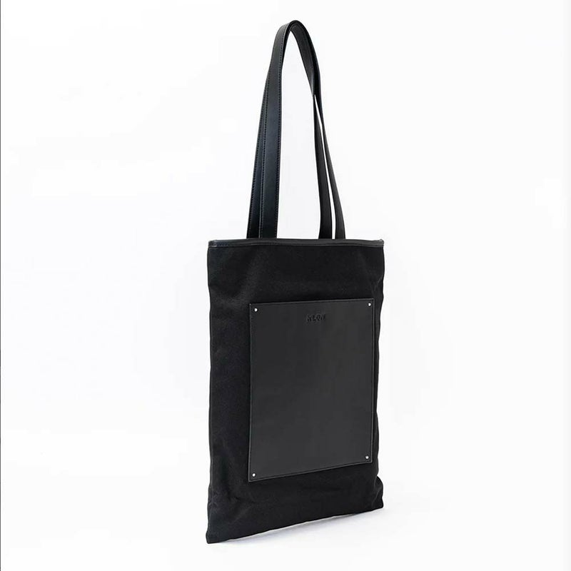 KLONトートバッグクローンメンズレディースPORTRAITCANVASTOTEBAGBLACKWHITE肩掛けカバンおしゃれ通学通勤ブラック黒ホワイト白