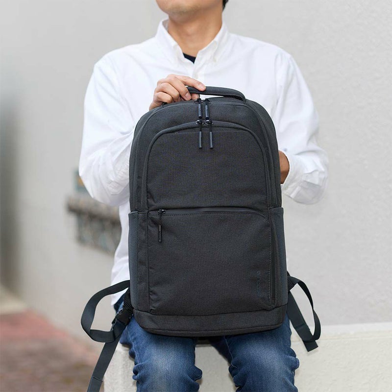 IncaseインケースリュックFacet25LBackpack正規品BlackバックパックA4メンズレディースバックパックPCリュックビジネスリュックビジネス通勤通学人気おしゃれ