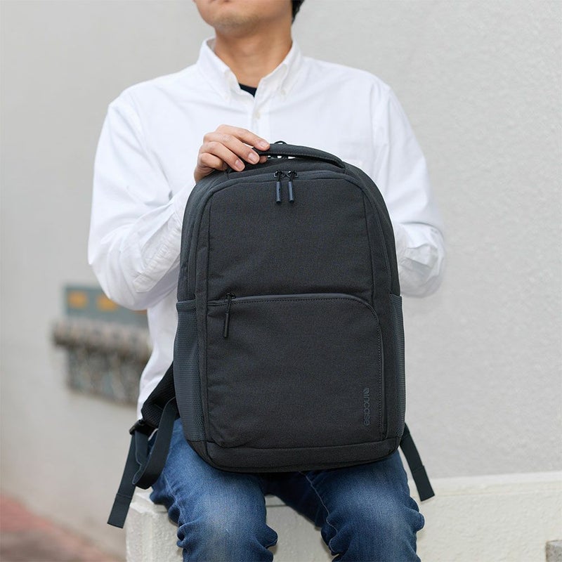 IncaseインケースリュックFacet20LBackpack正規品BlackバックパックA4メンズレディースバックパックPCリュックビジネスリュックビジネス通勤通学人気おしゃれ