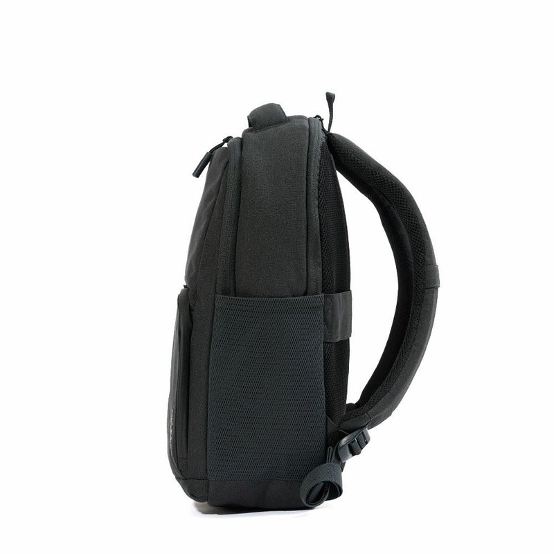 IncaseインケースリュックFacet20LBackpack正規品BlackバックパックA4メンズレディースバックパックPCリュックビジネスリュックビジネス通勤通学人気おしゃれ