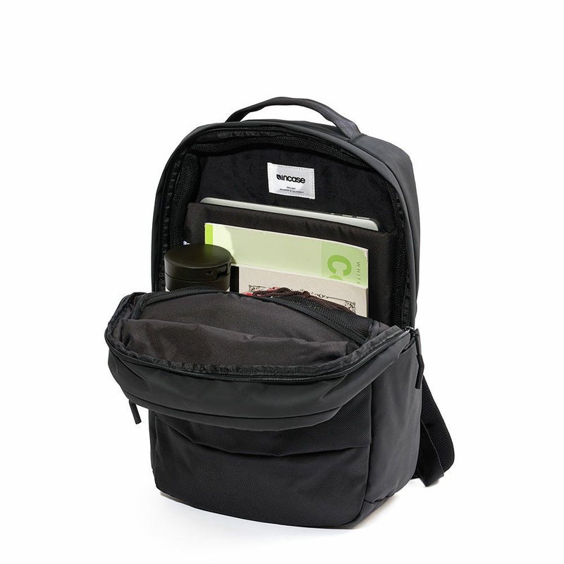 IncaseインケースリュックCityCompactBackpackwith1680D正規品BlackバックパックA4メンズレディースバックパックPCリュックビジネスリュックビジネス通勤通学人気おしゃれ