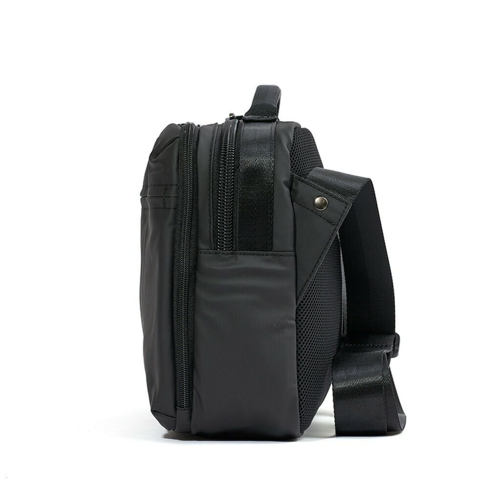 MOUSTACHEショルダーバッグメッセンジャーバッグボディバッグムスタッシュ大容量メンズレディース斜めがけ斜め掛けおしゃれかっこいいカジュアル人気通学軽量ブランド大人30代40代50代MJT4587